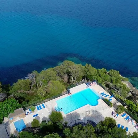 Mazet Vue Et Piscine Chauffée Apartamento *