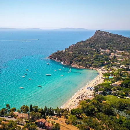 Apartamento Mazet Vue Et Piscine Chauffée Le Lavandou