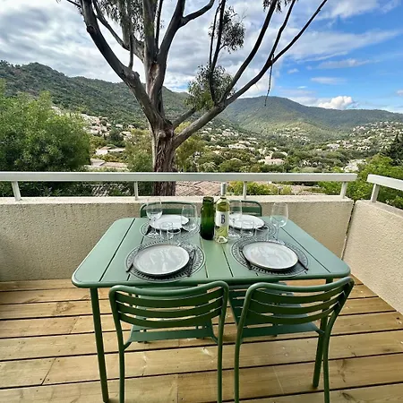 Apartamento Mazet Vue Et Piscine Chauffée Le Lavandou